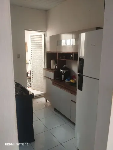 Dividir aluguel, próximo a avenida guajajara, bairro São Cristóvão