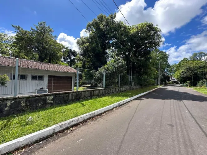 Terreno Comercial - Bairro Planalto