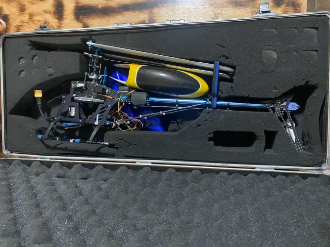 Helicóptero 450 + Maleta 