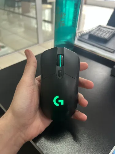 Mouse Gamer Sem Fio Logitech G703 Lightspeed RGB - Sem Fio / Sensor HERO