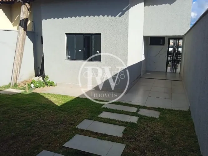 Casa Ampla com Sala Comercial 3 Quartos + Espaço para Negócio 170m²