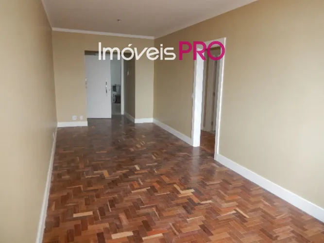 Apartamento reformado para venda no Itaim