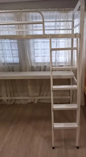 Cama, beliche branca 