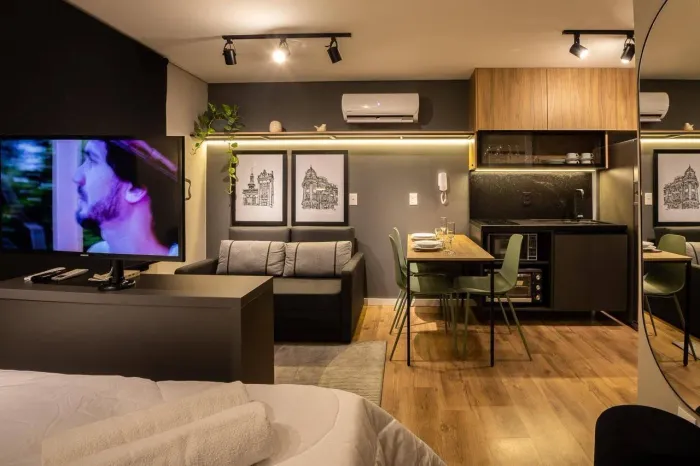 Apartamento mobiliado à venda no Parque Una, Pelotas, RS - 26 m², 1 dormitório, andar alto
