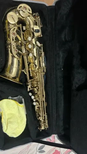 Vendo saxofone alto