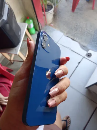 Vendo iPhone 12 64GB azul