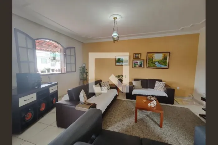 Casa à Venda - Colonial, 5 Quartos, 500 m2