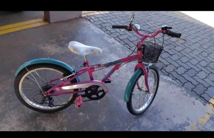 Bicicleta infantil CALOI Barbie