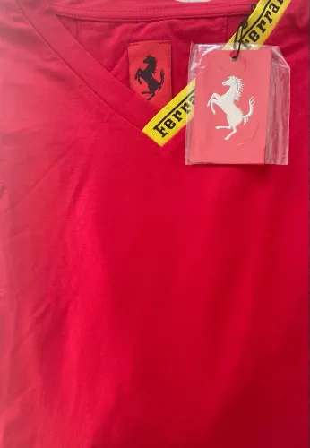 Blusa Ferrari