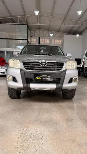Toyota Hilux CD D4-d 4X4 3.0 TDI Dies. Mec. 2015