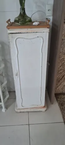Móvel porta vinil antigo