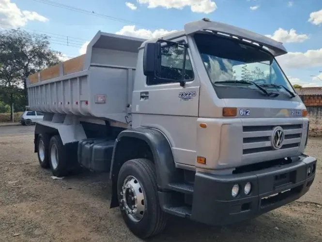 Vw 23-220 2006 Caçamba