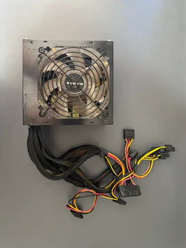 Vendo fonte de computador 420w 