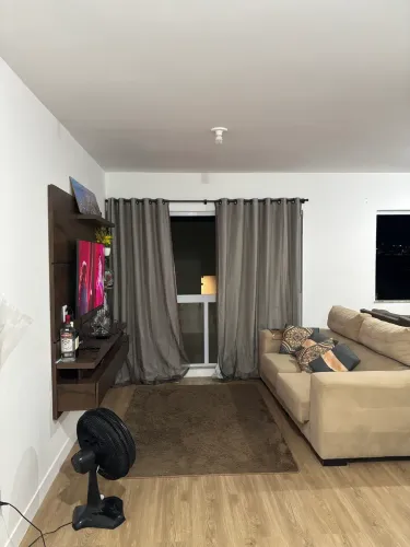 Quarto em apartamento 