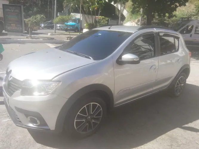 Renault Sandero Intense Flex 1.6 16V 5P Aut. 2020
