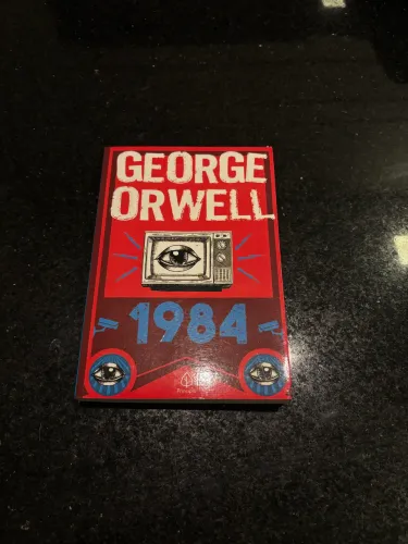 1984 - George Orwell - Principis - Distopia Clássica