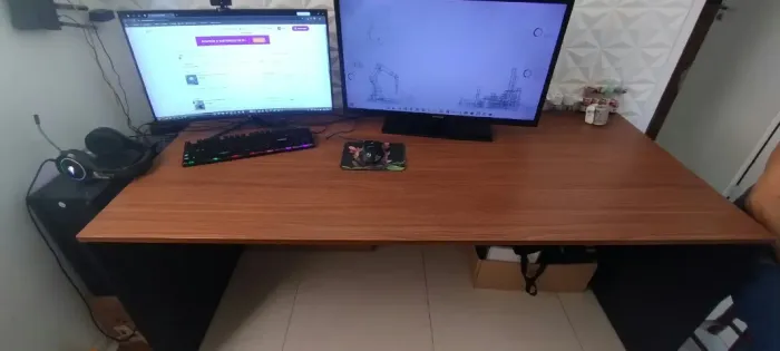 Mesa Presidente Executiva - 1.80x0.80x0.76 m - Excelente Estado