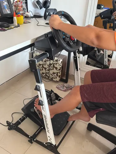 Cockpit Completo PS5 - Volante, Marcha, pedais e suporte 