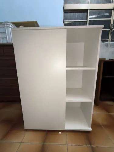Armário multiuso