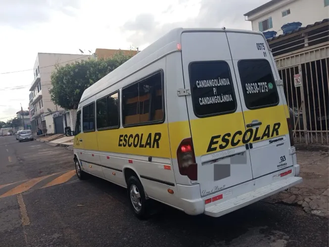 Mercedes-Benz Sprinter 311 Furgão Curto 2.2 Dies 2011