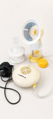 Bomba extratora de leite materno.