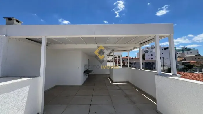 COBERTURA SANTA MONICA