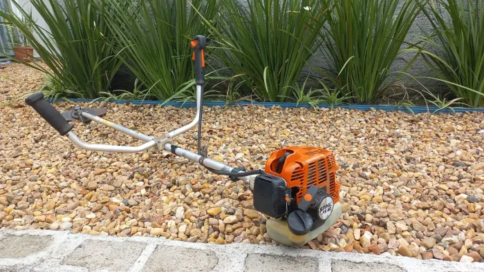 Roçadeira STIHL FS80