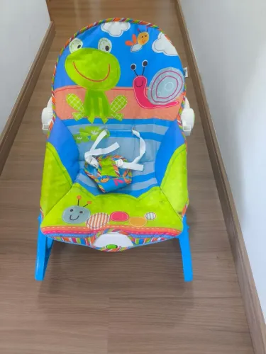 Cadeirinha de balanço e descanso
