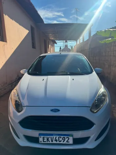 Ford Fiesta 1.5 16V Flex Mec. 5P 2014
