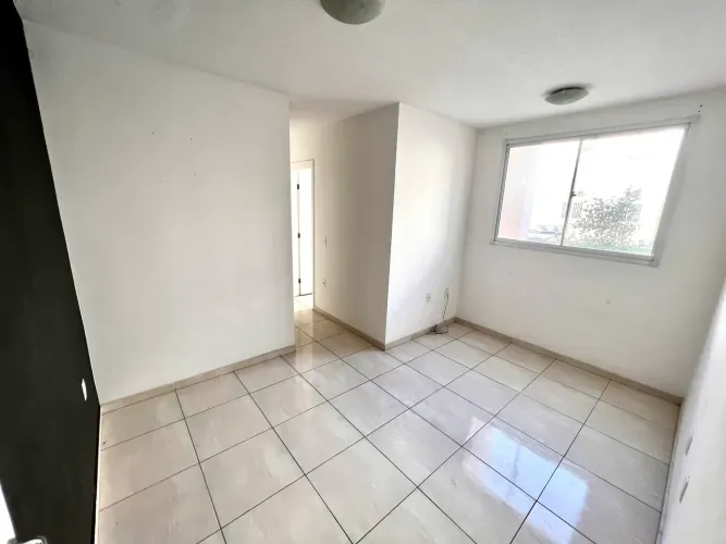 Imóvel para venda possui 45 metros quadrados com 2 quartos em Jardim Alvorada - Nova Iguaç