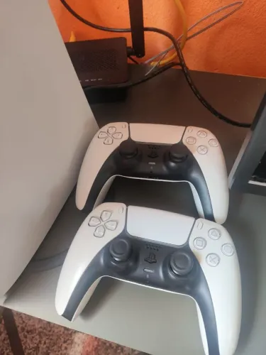 Ps5 Semi novo VENDO