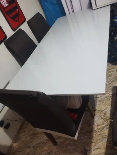 Mesa de jantar 6 lugares 