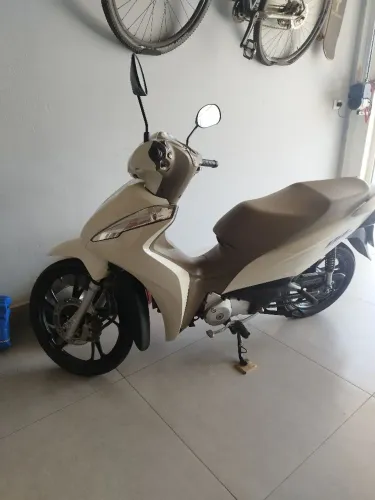 Honda biz top  