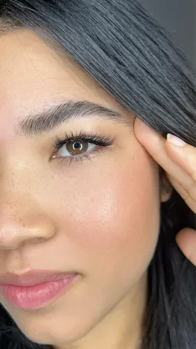 Extensão de cílios 