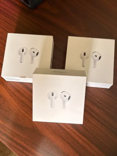 Apple Airpods (4ª Geração) Com Estojo De Recarga Usb-c