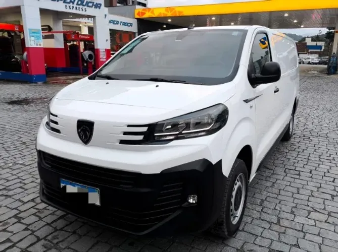 Peugeot Expert Cargo 1.5 Turbo Diesel 2025