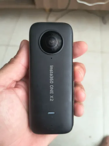 Câmera 360 insta x2