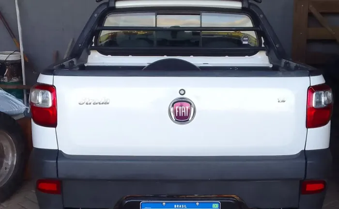 Fiat Strada Working 1.4 MPI Fire Flex 8V CD 2014