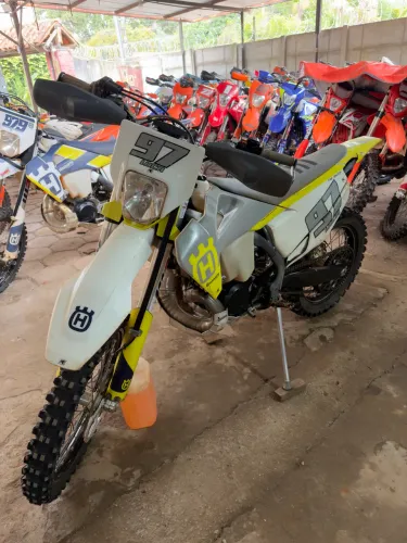 Husqvarna TE 300i 2t 2022 