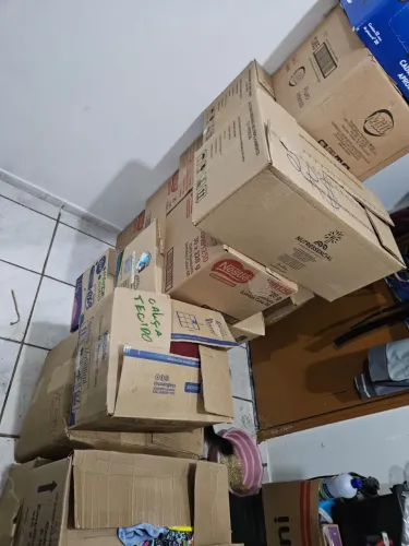 Vendo lote de roupas para brechó (retirada em mãos)