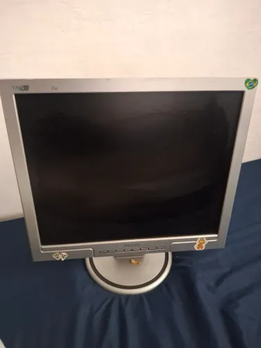 Monitor philips 170 S