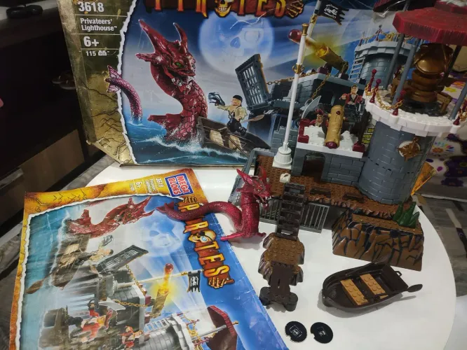 Mega Bloks Pyrates 3618 farol