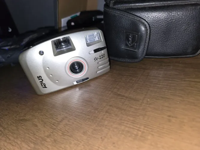 Camera Apus SV-220 excelente estado