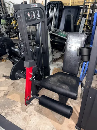 Equipamentos de musculação importados