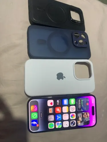 iPhone 14 Pro novinho 