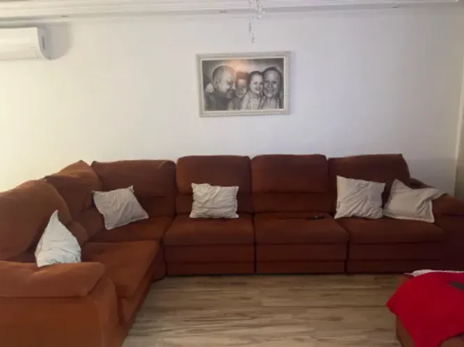 Conj de sofá e conjunto de mesa de vidro