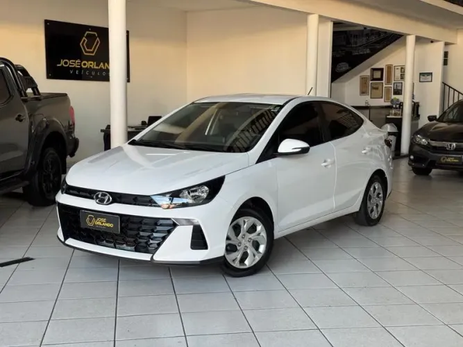 Hyundai HB20S Comfort 1.0 Flex 12V Mec. 2024