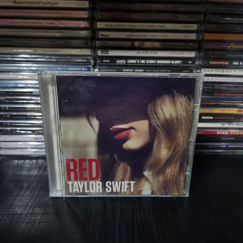 Cd taylor swift red