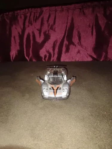 Miniatura de carinho, GTR sport