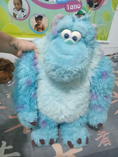 Monstros SA